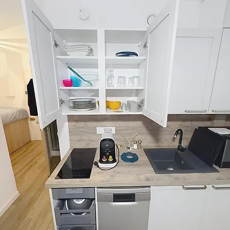 Avec Canape Lit 2 Places Dans Piece De Vie Et Lit Place Dans Coin Nuit * Saint-Mandrier-sur-Mer