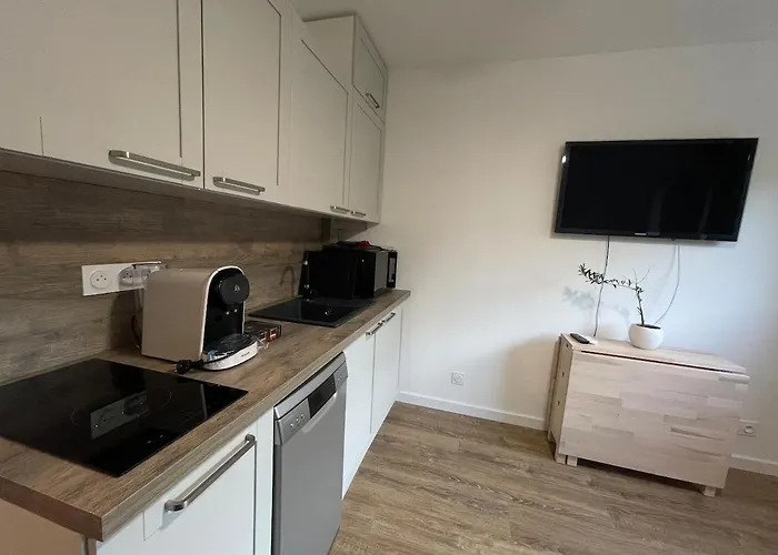 Avec Canape Lit 2 Places Dans Piece De Vie Et Lit Place Dans Coin Nuit *